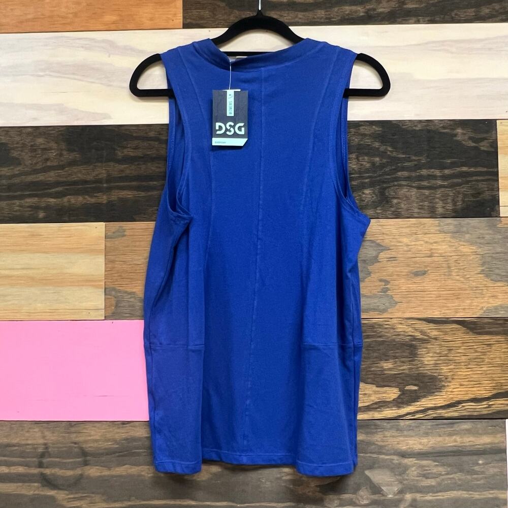 DSG Women's Sleeveless Performance Tank Top Blue Size Small NWT - Picture 2 of 4